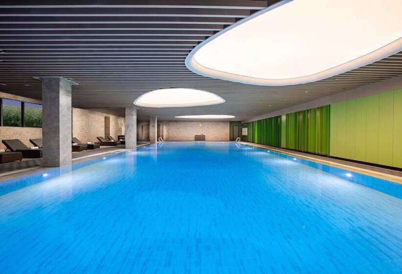 ホテル Holiday Inn Resort Guiyang Qingyan By Ihg