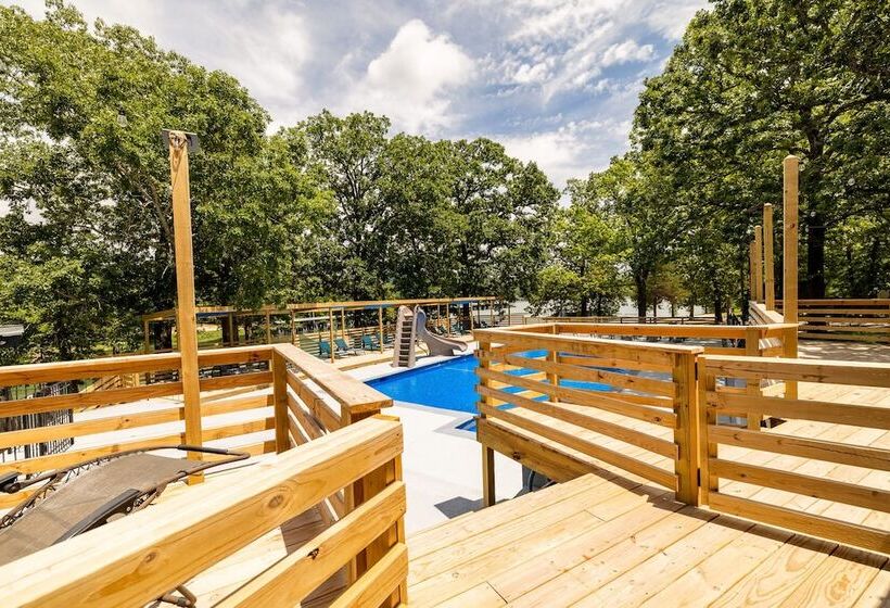 هتل Kimberling Cove C1