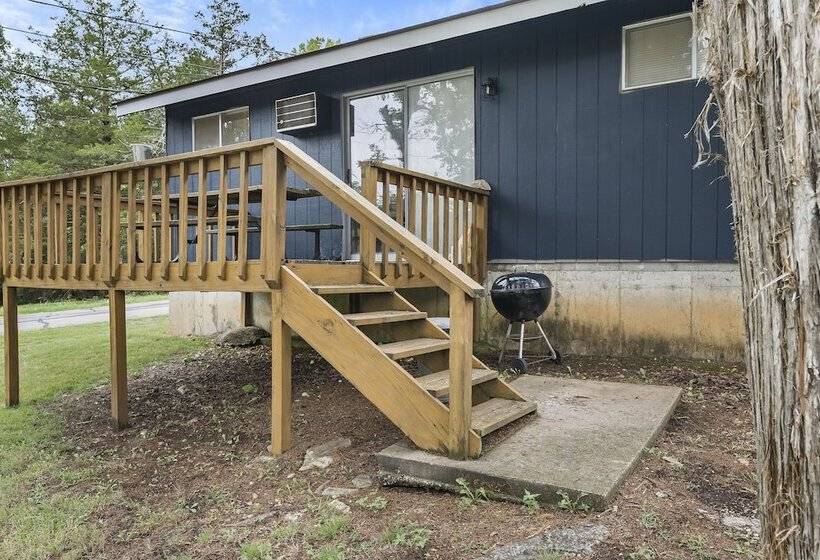 هتل Kimberling Cove C8