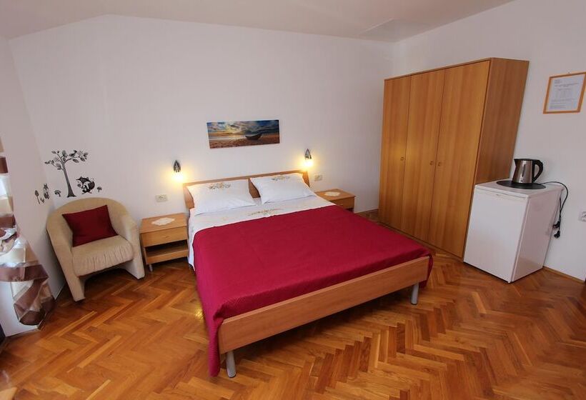 בית מלון כפרי Lea Double Room With Balcony