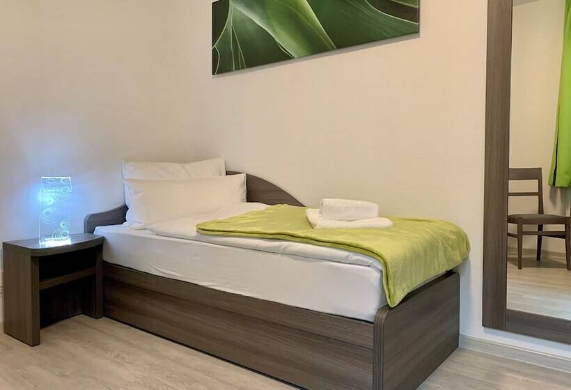 ホテル Rhöner Ferienwohnung