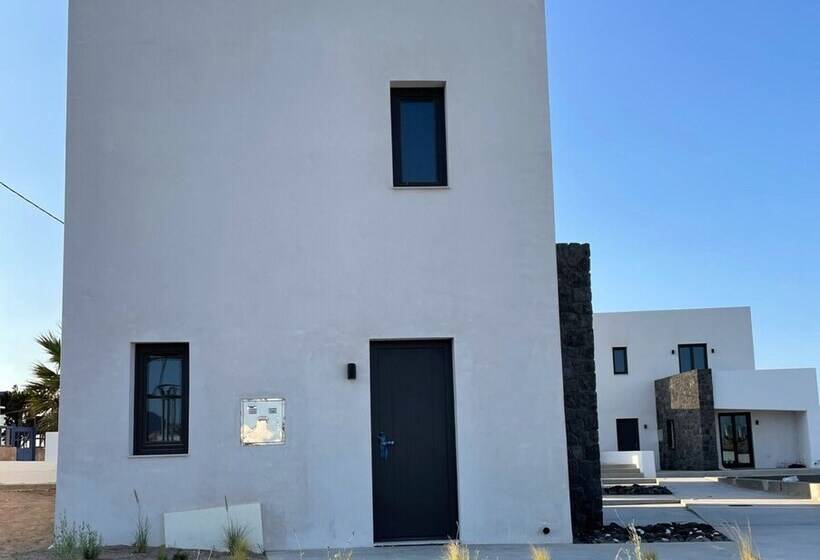 Mylithos Suites