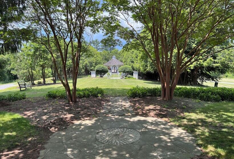 Bed and Breakfast Nesselrod On The New