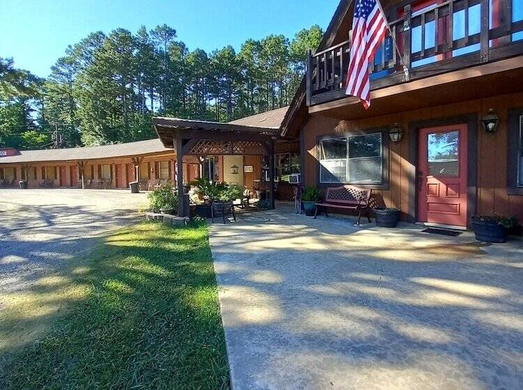 Cedar Falls Motel