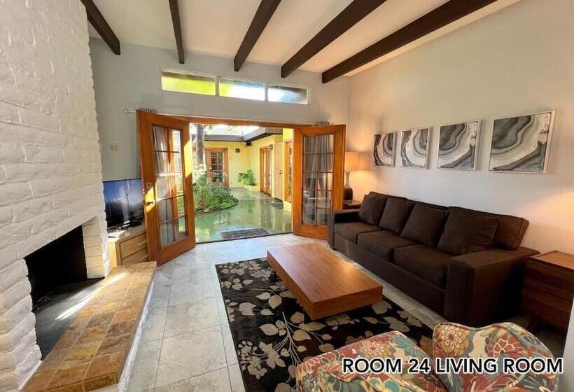 בית מלון כפרי Atrium Palm Springs   Gay Men S Resort