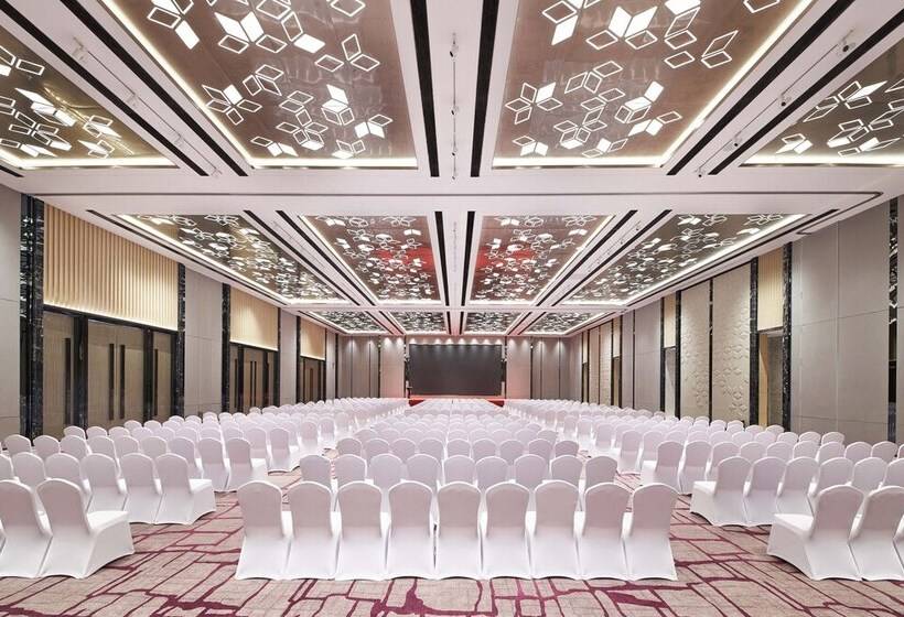 هتل Courtyard By Marriott Changchun