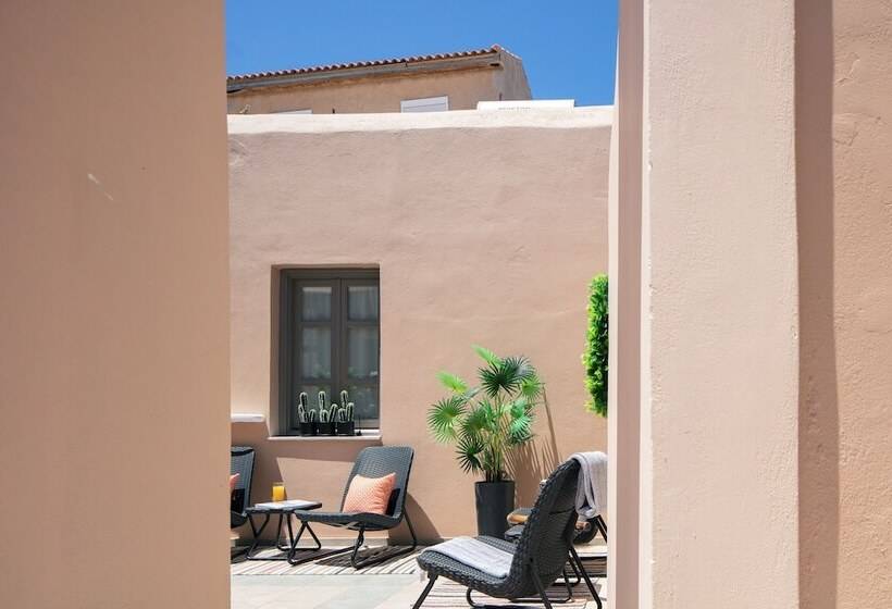 בית מלון כפרי Gateway Suites