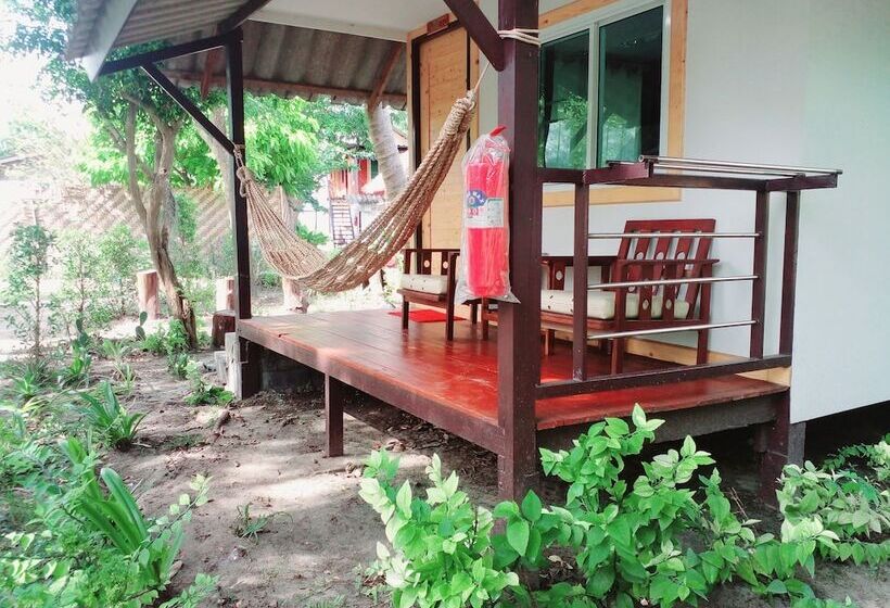 هتل Lipe Garden Beach Resort