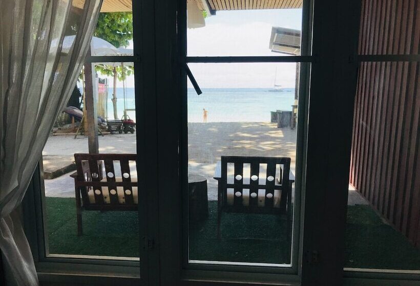 هتل Lipe Garden Beach Resort