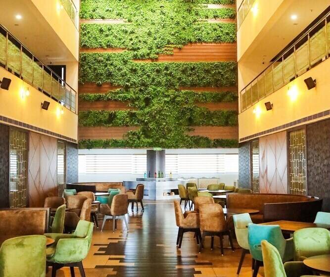 酒店 Manipal Inn