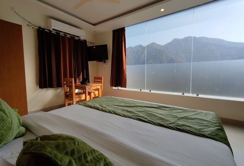 فندق Shivansh Green Resort