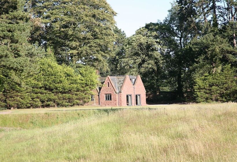 بنسيون Thornton Manor Estates