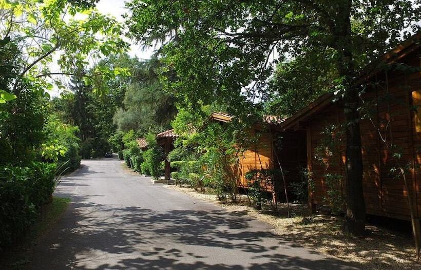리조트 Seven Hills Camping Village