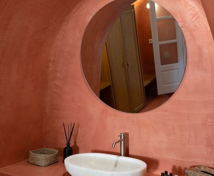 צימר Serendipity Cliffside Villa & Suites