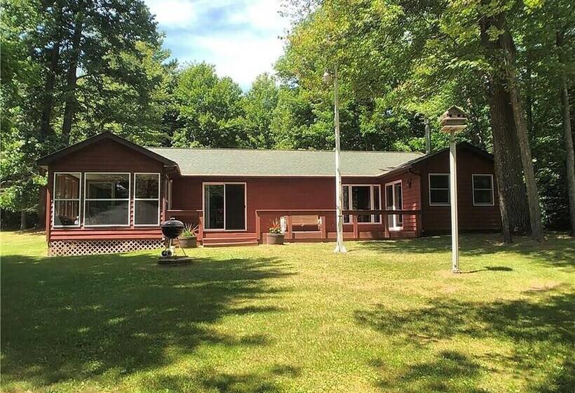Chippewa Flowage Lake House
