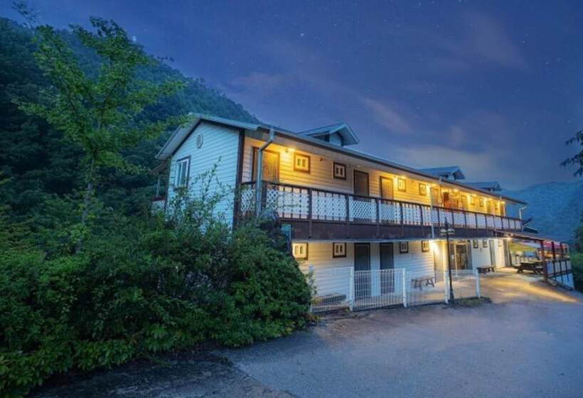 Chuncheon Byeolnim Dalnim Pension