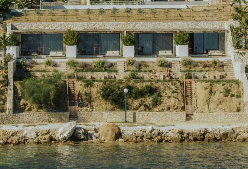 בית מלון כפרי Amethyst Selene Paleros