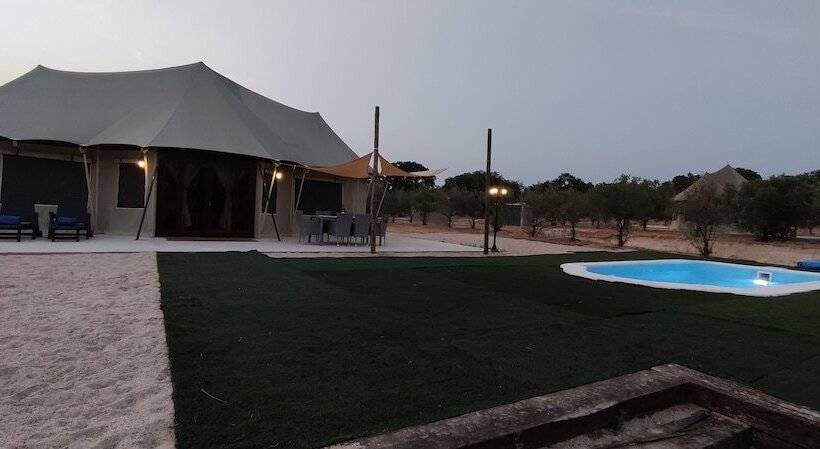 בית מלון כפרי El Toril Glamping Experience
