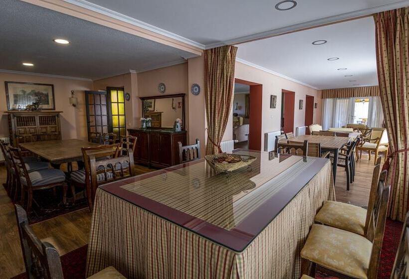 בית מלון כפרי El Toril Glamping Experience