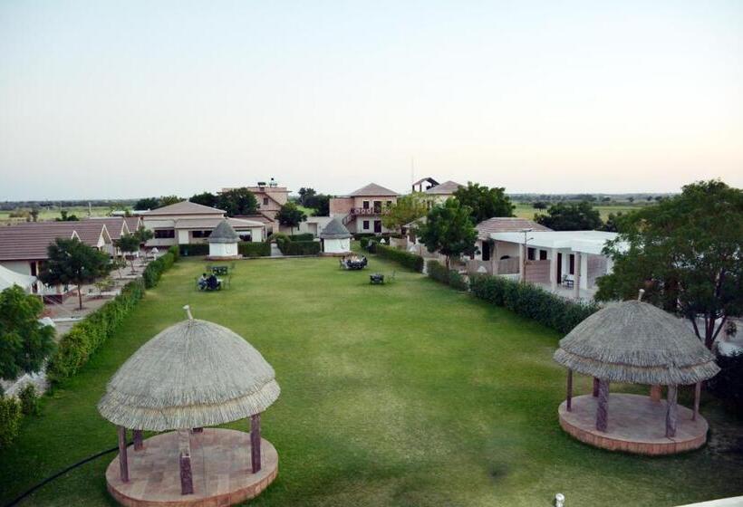 فندق Kurja Resort