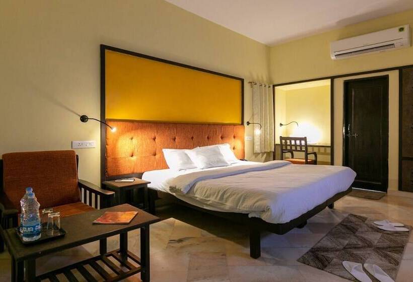 فندق Kurja Resort