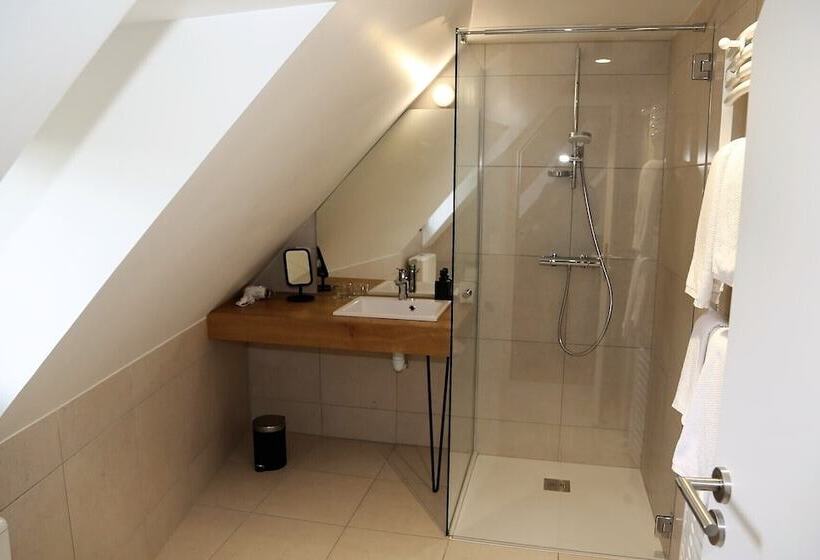 호텔 Logis Hôtel Restaurant L Argence