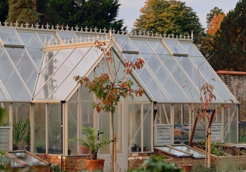 ホテル Oakley Court