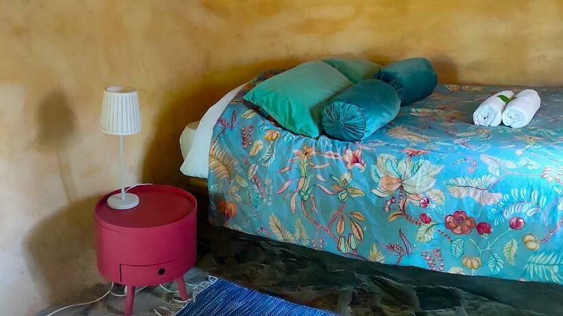 בית מלון כפרי Eco Hostel Quinta Das Relvas