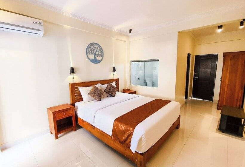 Отель The Tunjung Boutique Resort