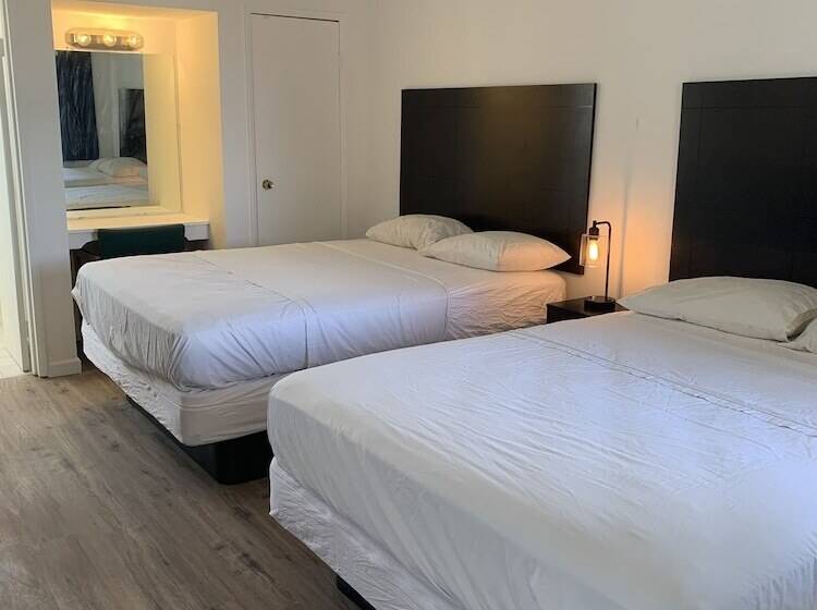 فندق على الطريق Almara Inn