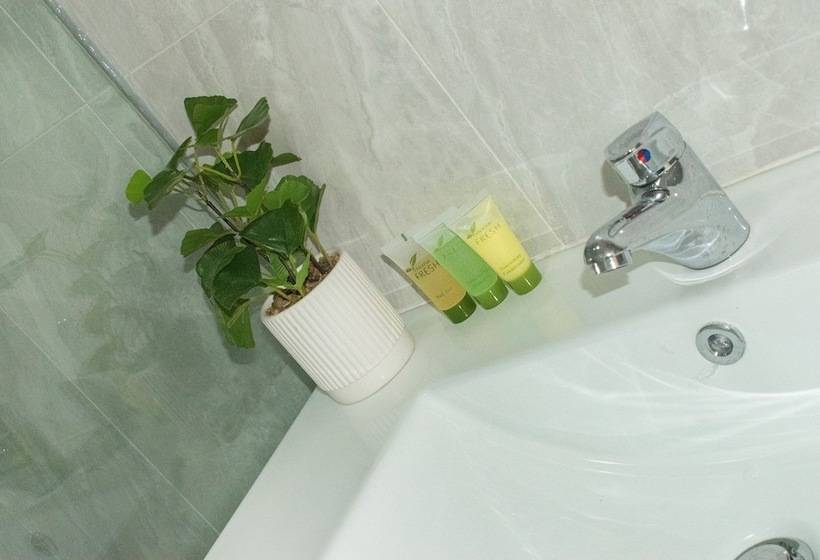 فندق على الطريق Ktown