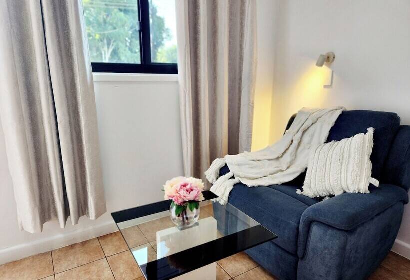 فندق على الطريق Ktown