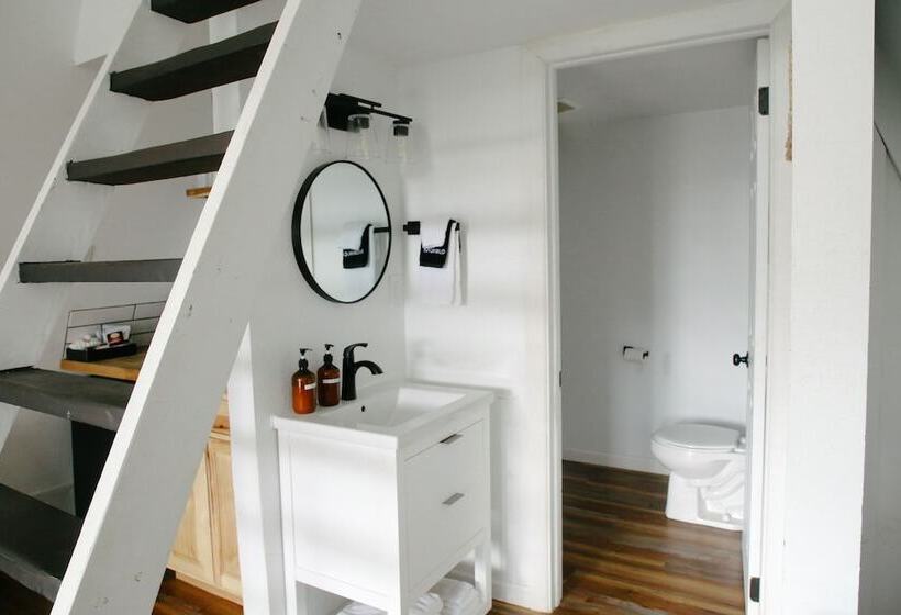 Мотель Trailhead Cabins & Lodging
