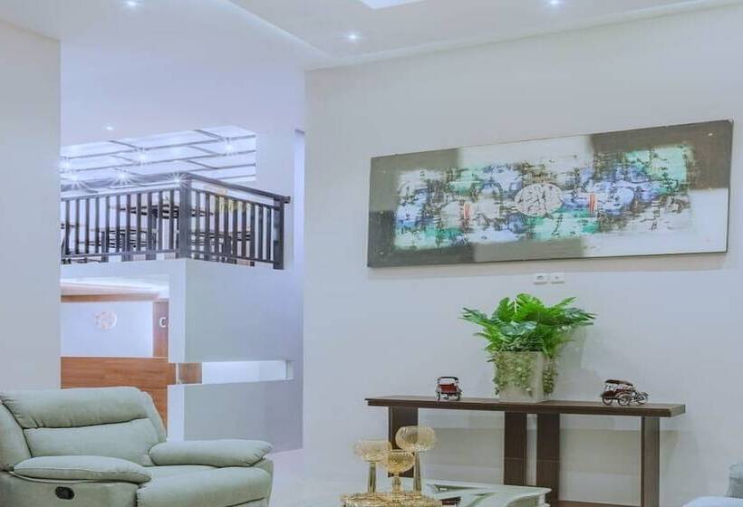 پانسیون Casa Felice By Reccoma