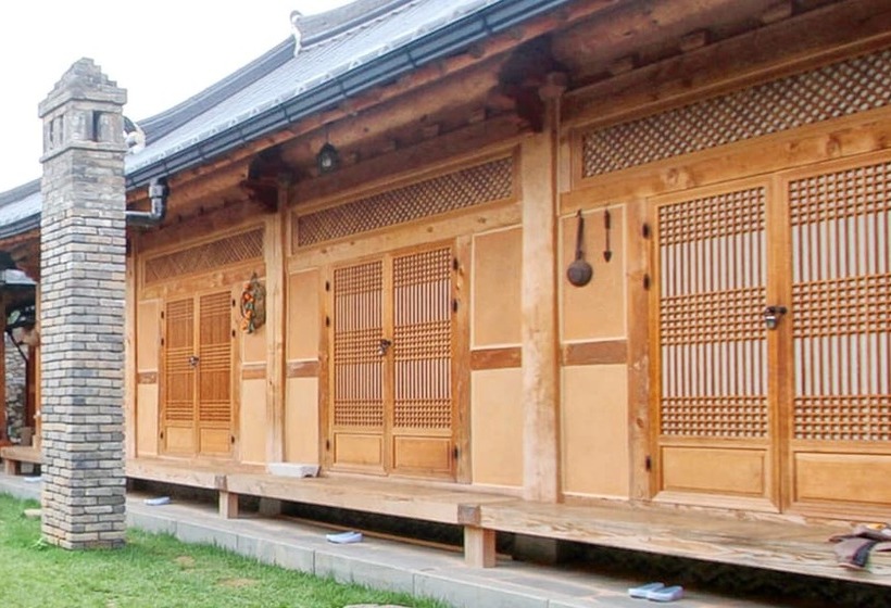 بنسيون Jeonju Doldamjip Hanok Stay