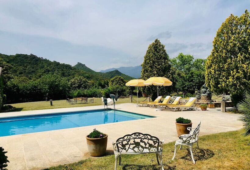 پانسیون Masia Mimosa