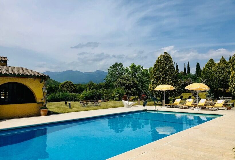 پانسیون Masia Mimosa