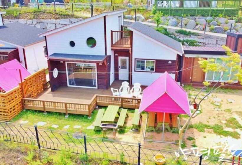 بنسيون Yangpyeong Palace Resort