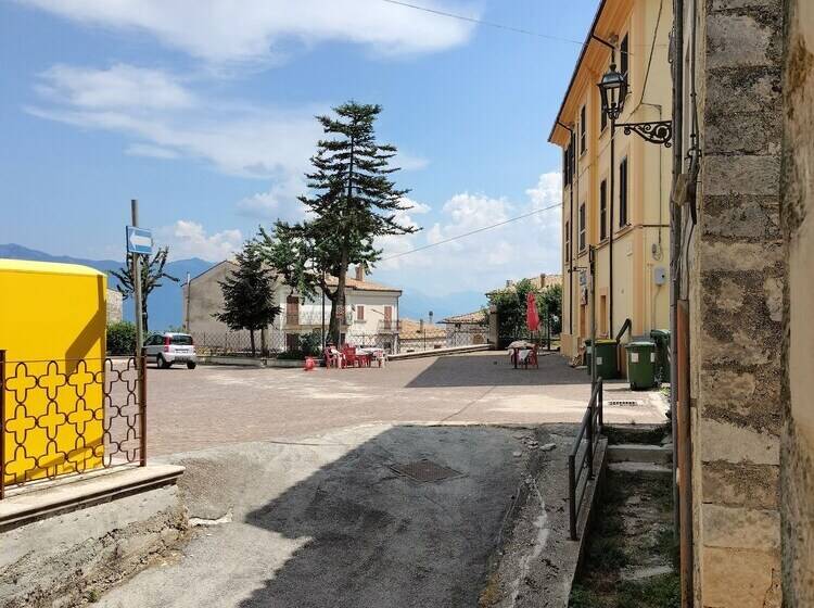 レジデンス Cosy Stone House In San Benedetto, Abruzzo, Italy