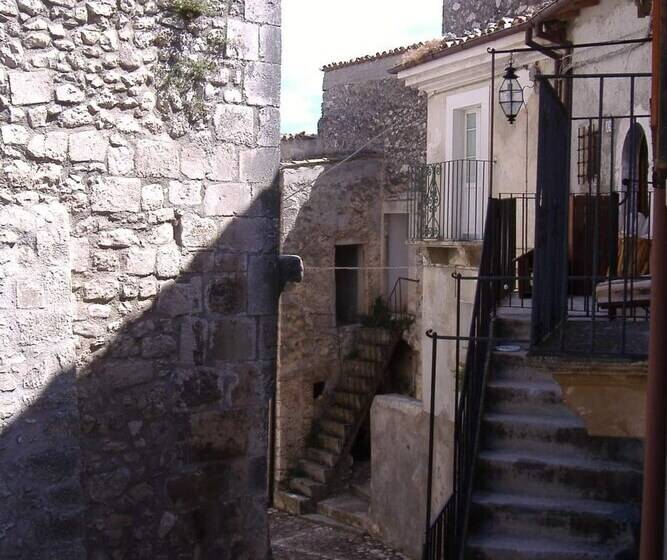 レジデンス Cosy Stone House In San Benedetto, Abruzzo, Italy