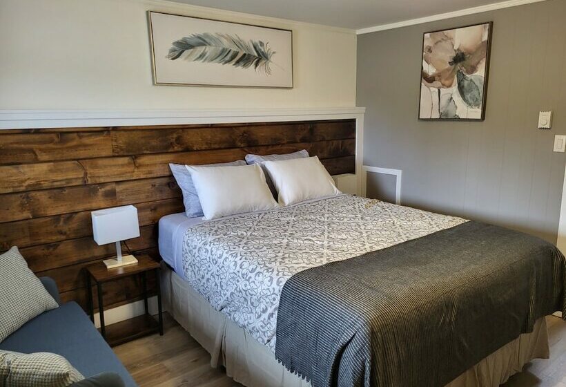 Scoodic Motel