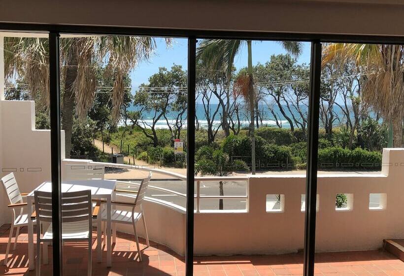 Camargue Beachfront Apartments