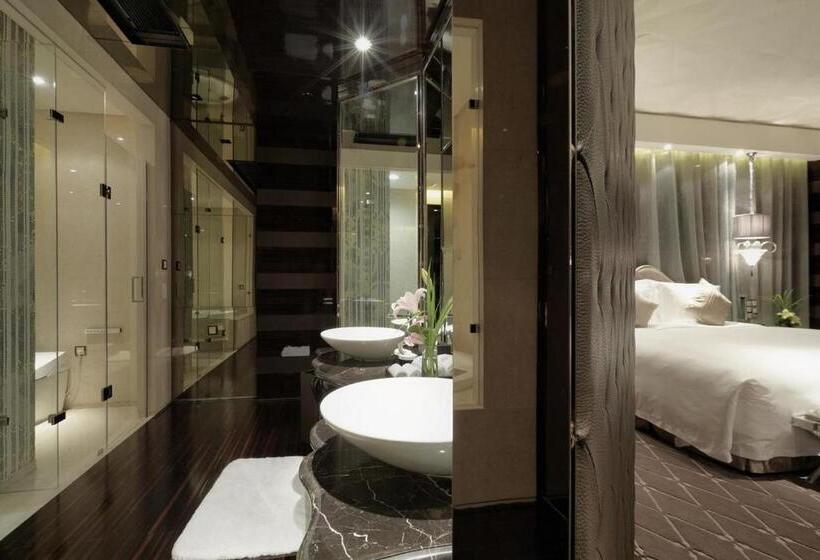 Hotel Chateau Star River Shanghai Minhang