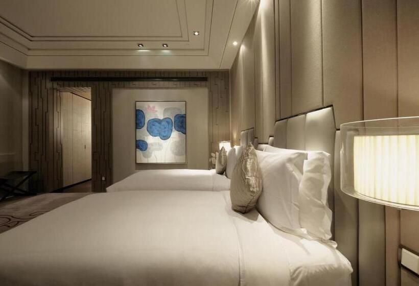 Hotel Chateau Star River Shanghai Minhang