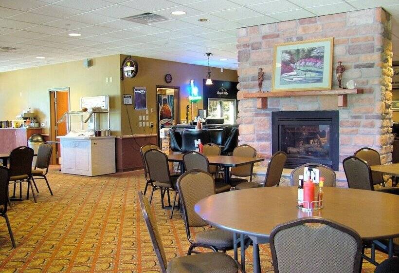 فندق Cobblestone Inn & Suites   Denison | Majestic Hills