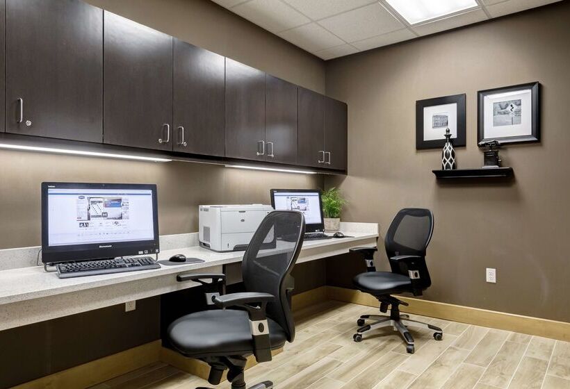 ホテル Hampton Inn Poplar Bluff