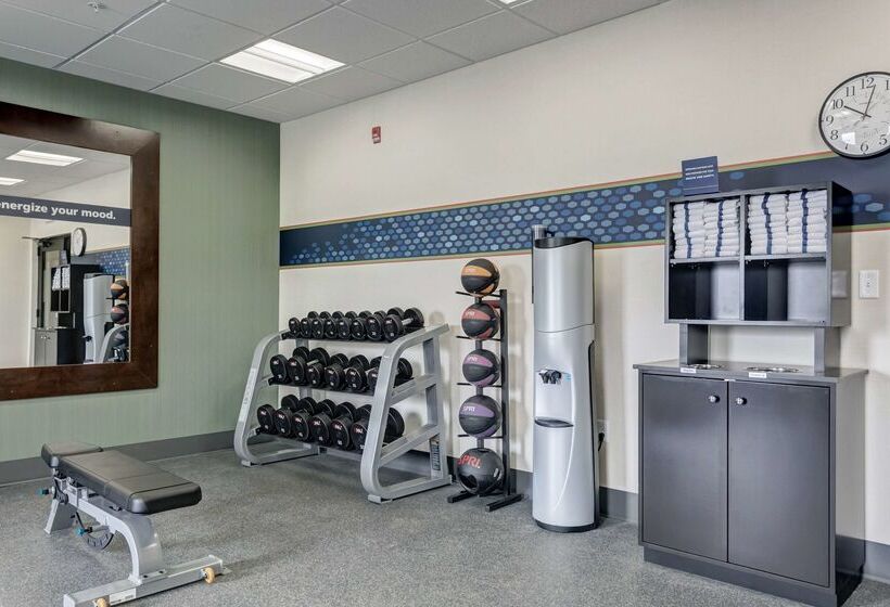 ホテル Hampton Inn Poplar Bluff