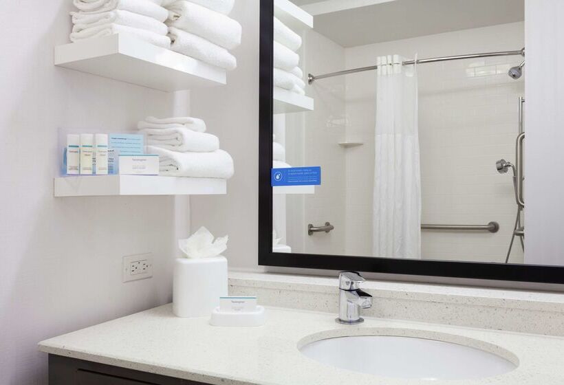 فندق Hampton Inn & Suites Deland