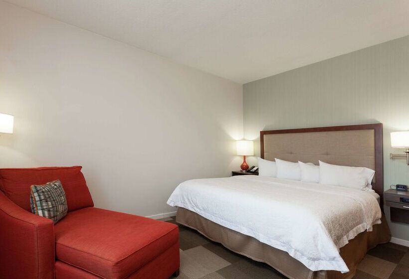فندق Hampton Inn & Suites Deland