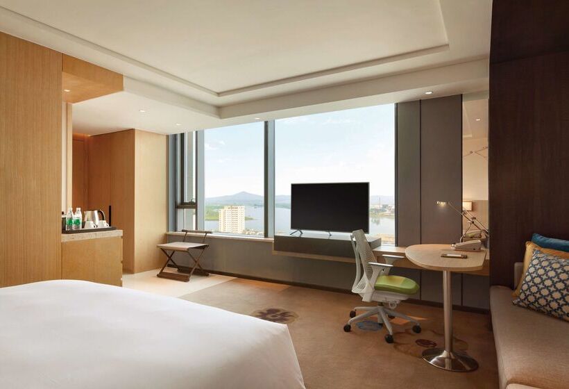 ホテル Hilton Garden Inn Dandong